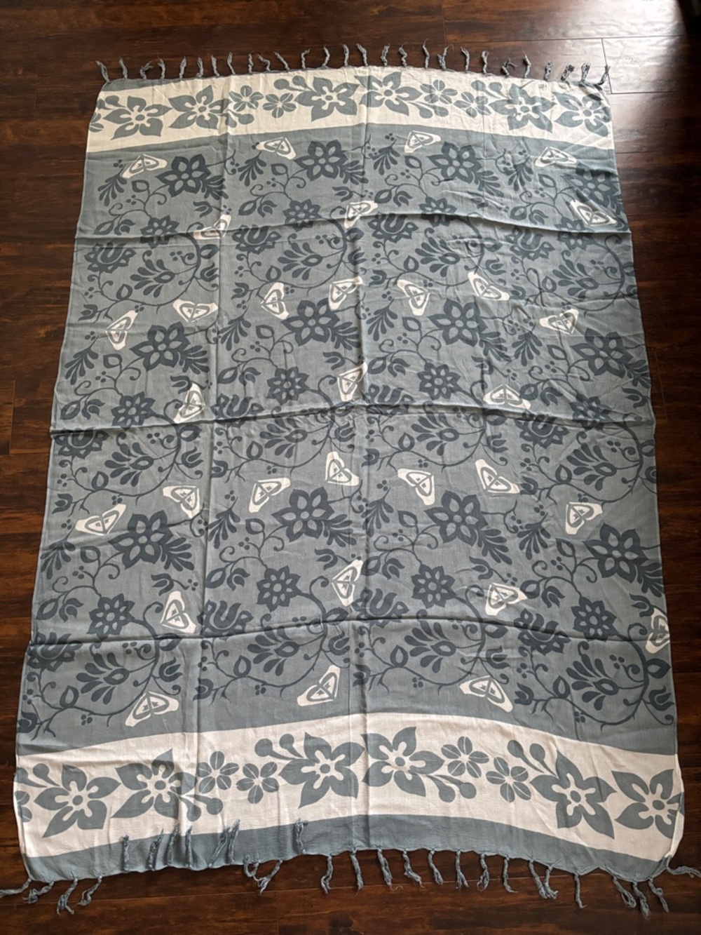 Roxy Beach Sarong